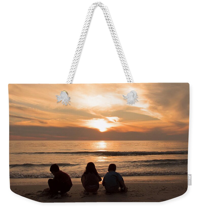 Nature Weekender Tote Bag featuring the photograph Final Touch by Peggy Urban