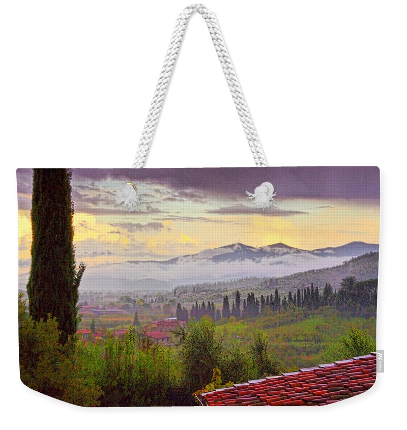 Toscana Weekender Tote Bag featuring the photograph Lucca dal nord by Fred J Lord