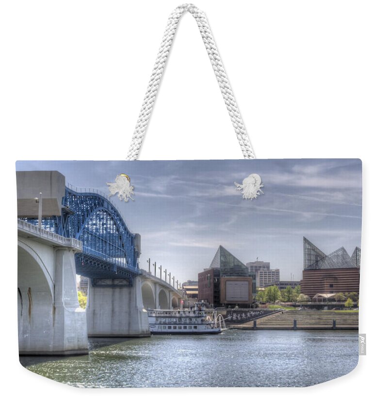 Chattanooga Weekender Tote Bag featuring the photograph Riverfront by David Troxel