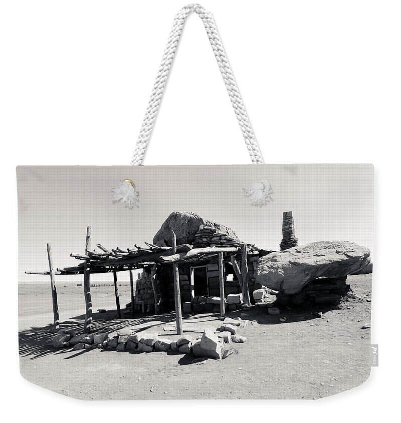 Cliff Dwellers Weekender Tote Bag featuring the photograph Russell Homestead at Cliff Dwellers by Julie Niemela
