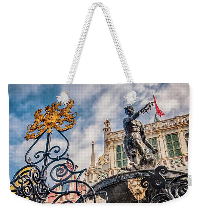 City Weekender Tote Bag featuring the photograph Naptune's Fountain by Mariusz Talarek