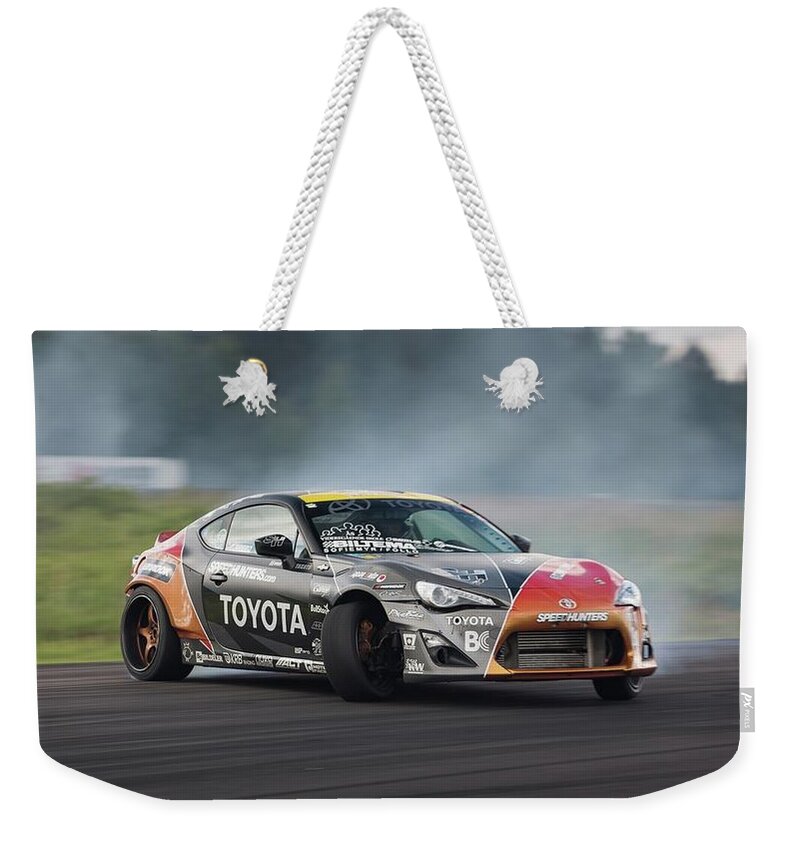 Toyota 86 Weekender Tote Bag featuring the photograph Toyota 86 #1 by Jackie Russo