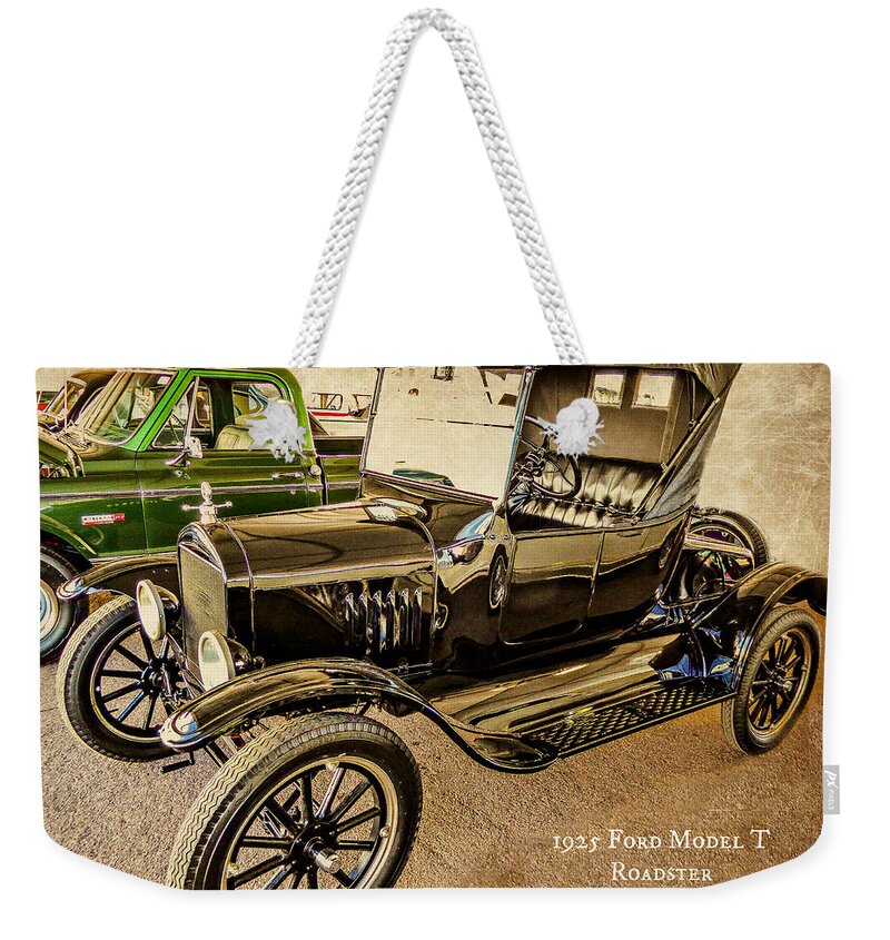 Car Weekender Tote Bag featuring the photograph 1925 Ford Model T - Roadster by Barbara Zahno