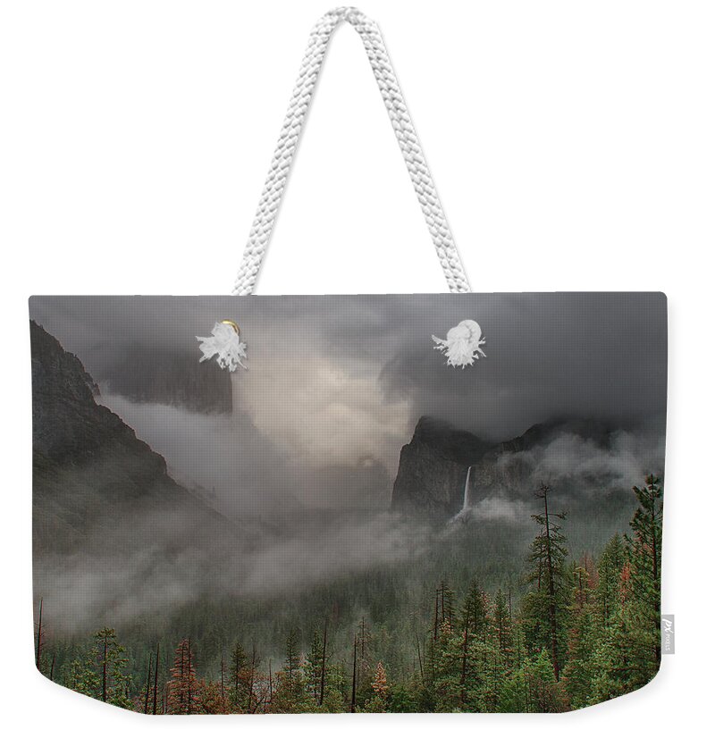 2018 Calendar Weekender Tote Bag featuring the photograph 2018 Yosemite Calendar December by Bill Roberts