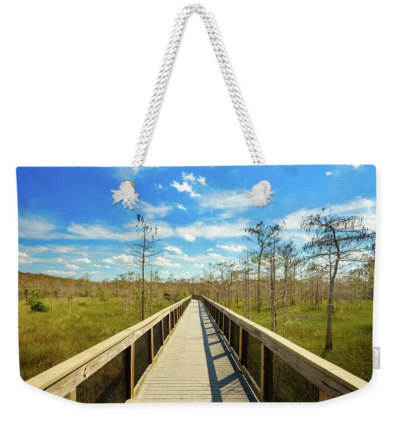 Big Cypress National Preserve Weekender Tote Bag featuring the photograph Florida Everglades #27 by Raul Rodriguez