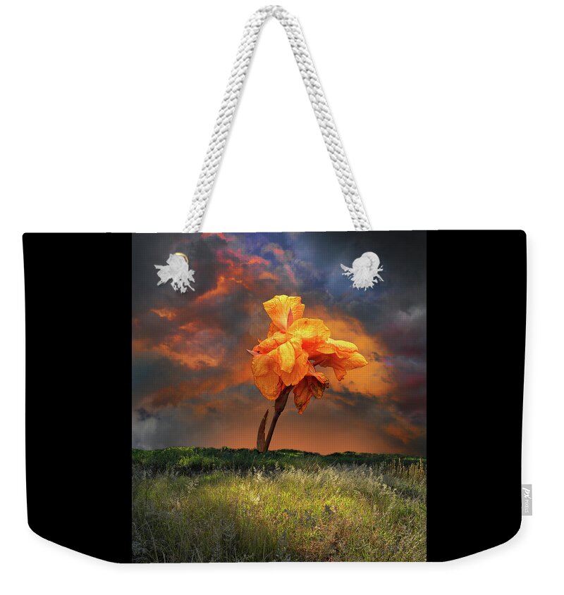 Flower Weekender Tote Bag featuring the photograph 4490 by Peter Holme III