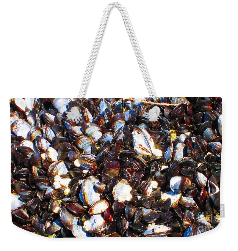 Ketchikan Weekender Tote Bag featuring the photograph Alaska clams2 by Laurianna Taylor