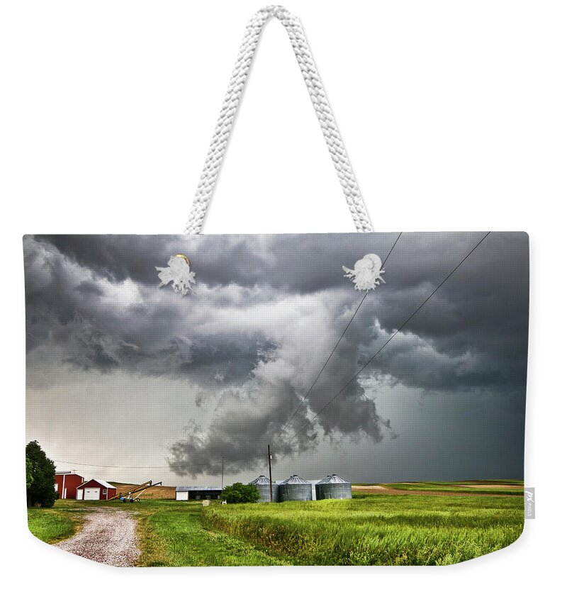Wyoming Weekender Tote Bag featuring the photograph Alive Sky in Wyoming by Ryan Crouse