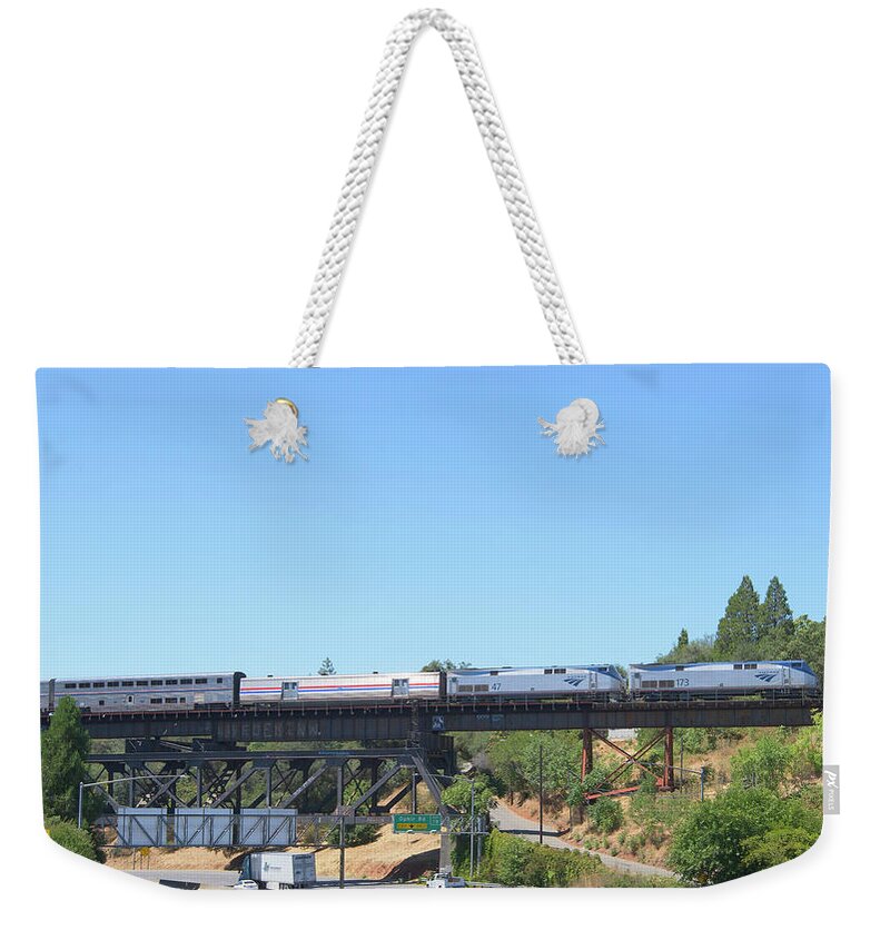 Amtrak Weekender Tote Bag featuring the photograph Amtrak 173 by Jim Thompson