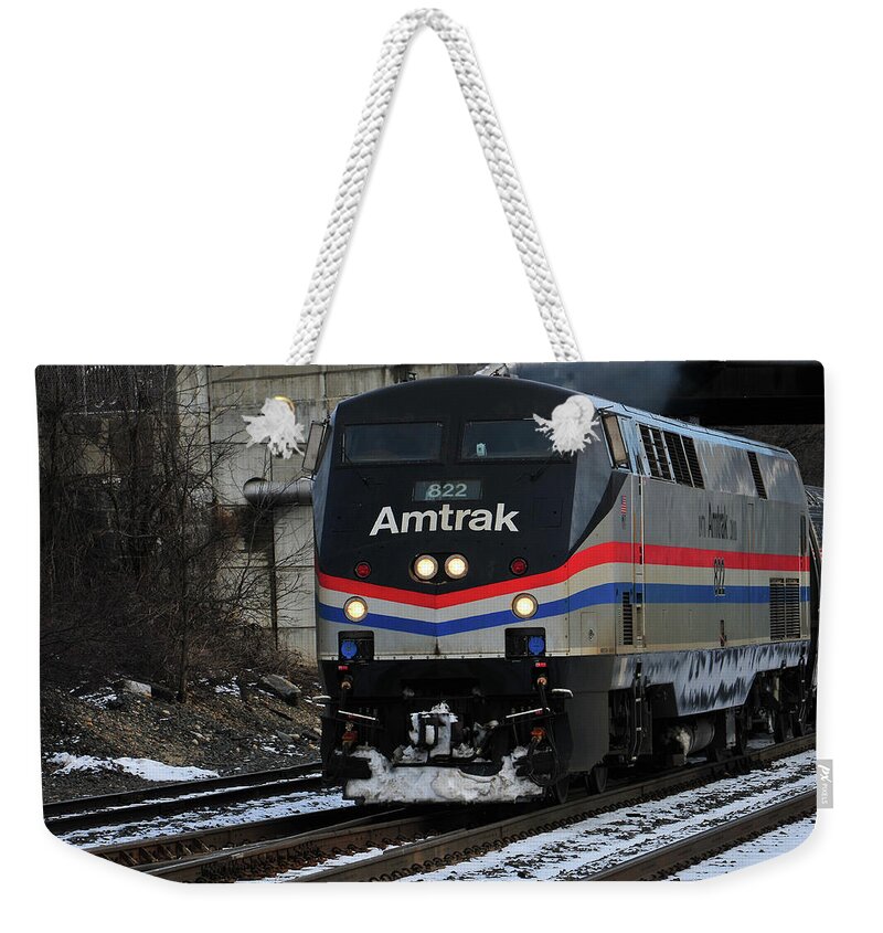 Train Weekender Tote Bag featuring the photograph Amtrak 822 by Mike Martin