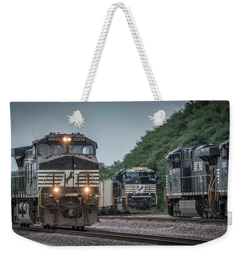 Railroad Tracks Weekender Tote Bag featuring the photograph August 23, 2016 Norfolk Southern 9065 at Princeton IN by Jim Pearson