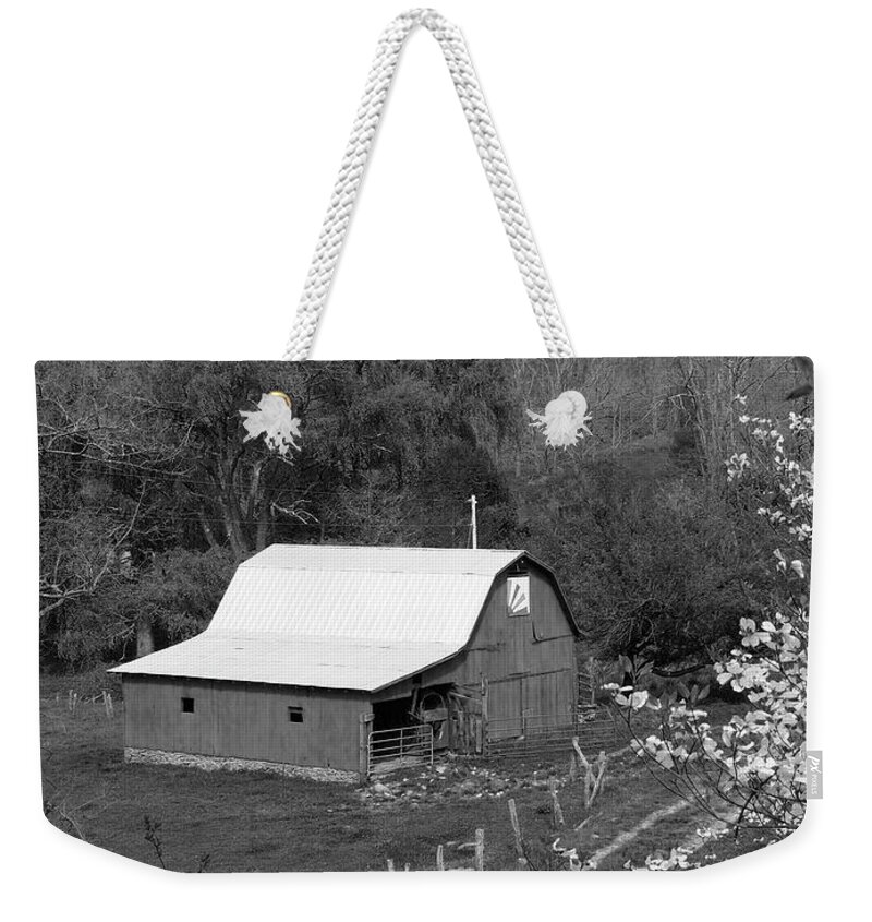 Old Barn Weekender Tote Bag featuring the photograph Barn 3 by Mike McGlothlen
