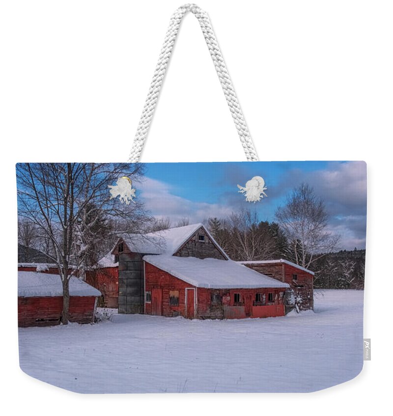 Williamsville Vermont Weekender Tote Bag featuring the photograph Barns In Winter by Tom Singleton