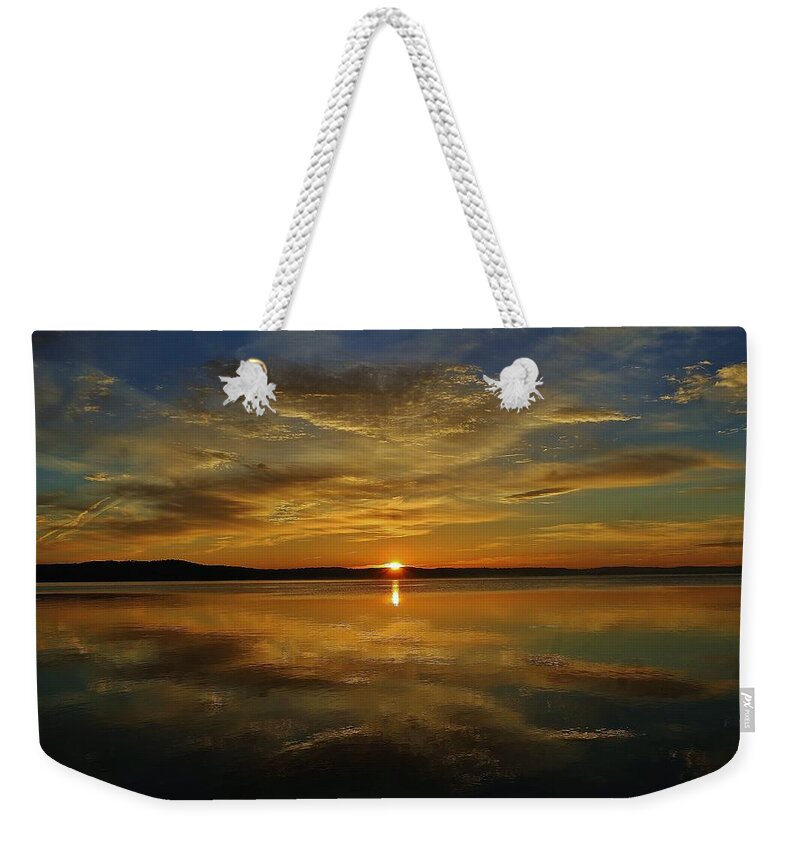 Hudson Valley Landscapes Weekender Tote Bag featuring the photograph Beautiful Hudson Reflection by Thomas McGuire
