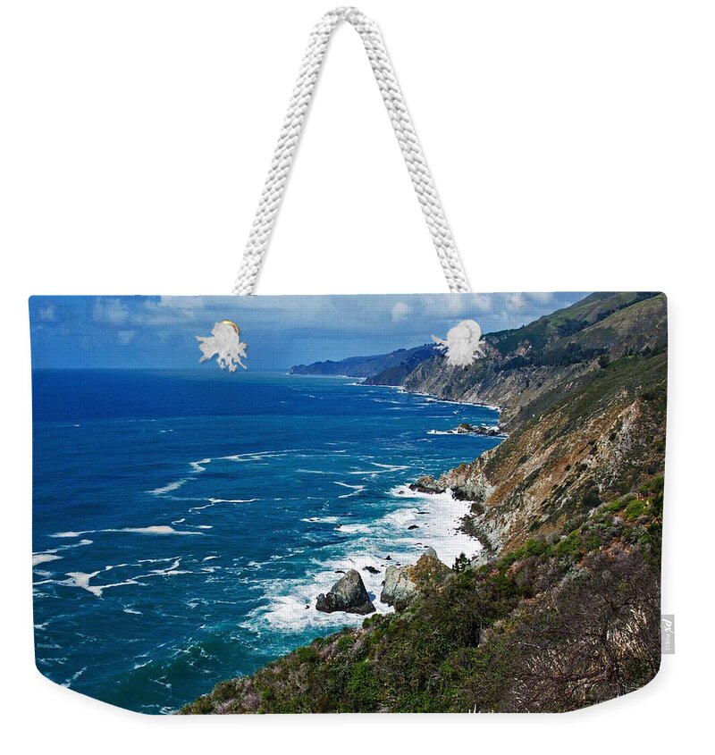 Photography By Suzanne Stout Weekender Tote Bag featuring the photograph Big Sur Coastline by Suzanne Stout