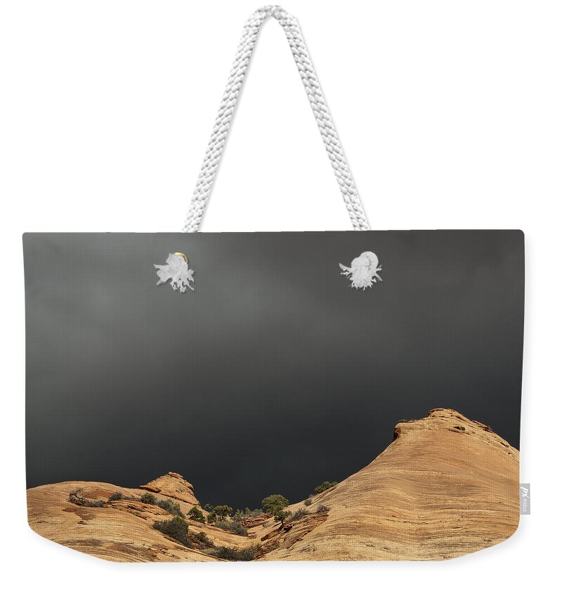 Canyon Weekender Tote Bag featuring the photograph Capitol Reef 9469 by Bob Neiman