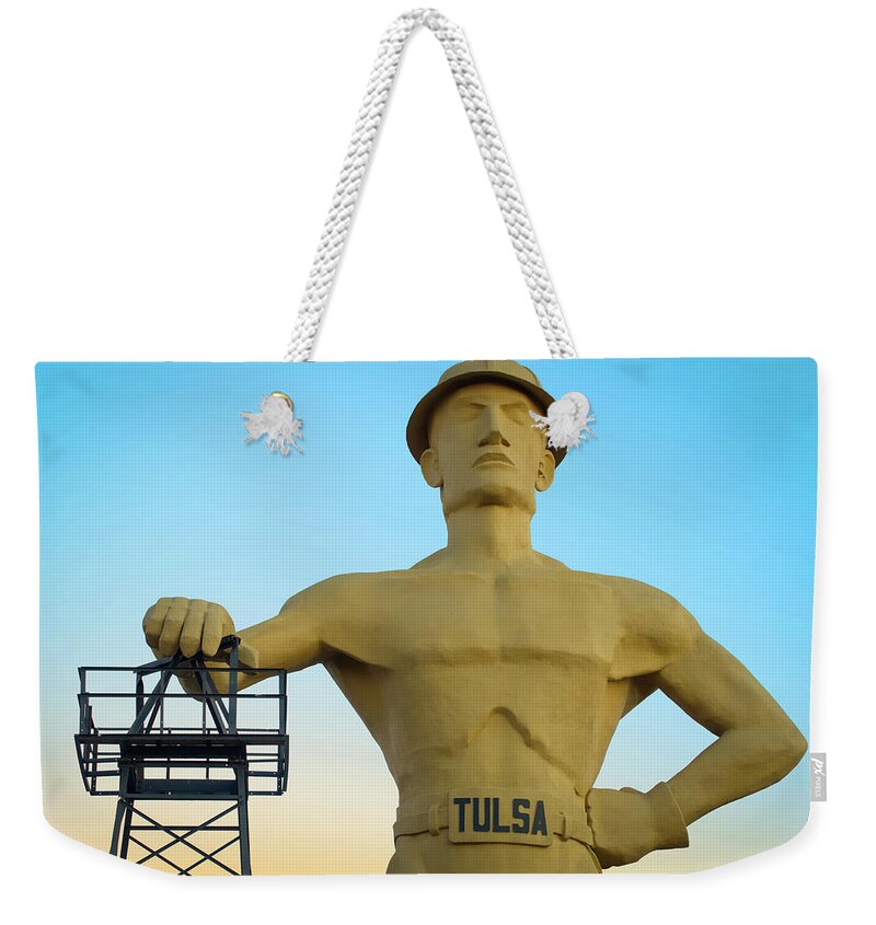America Weekender Tote Bag featuring the photograph Colorful Dawn at the Tulsa Oklahoma Driller by Gregory Ballos