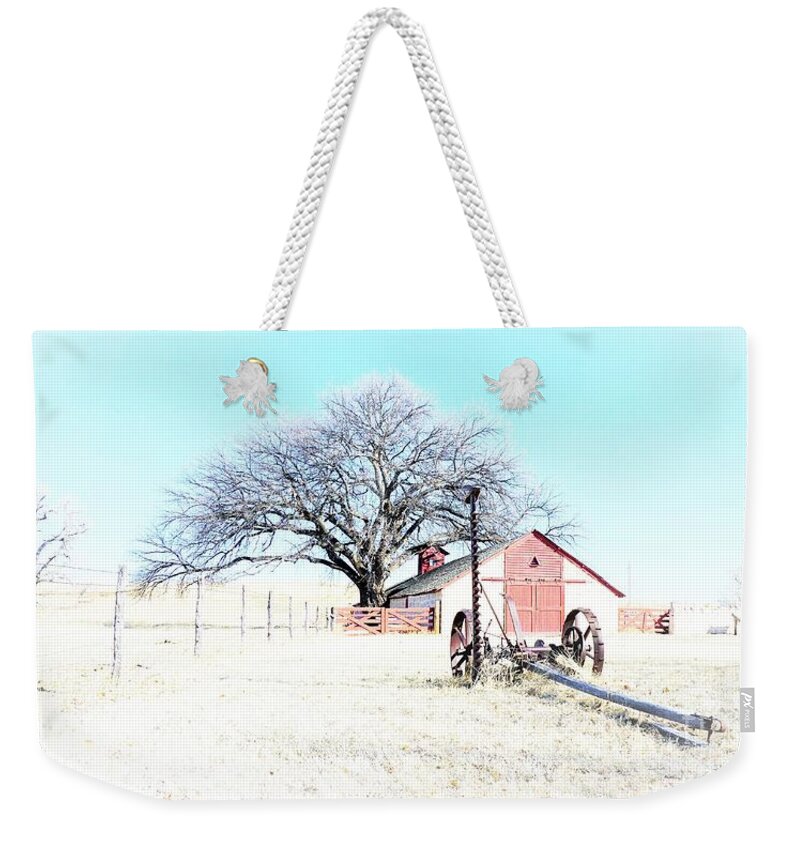 Rural Landscape Weekender Tote Bag featuring the photograph Cottonwood Ranch by Merle Grenz