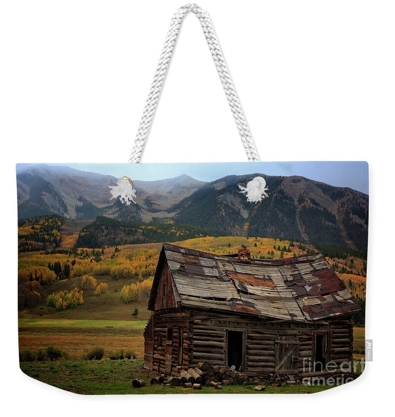 Colorado Weekender Tote Bag featuring the photograph Crested Butte Autumn by Doug Sturgess