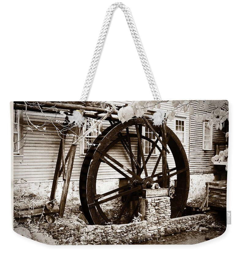 Vintage Photography Weekender Tote Bag featuring the photograph Cumberland Gap Old Mill House by Phil Perkins