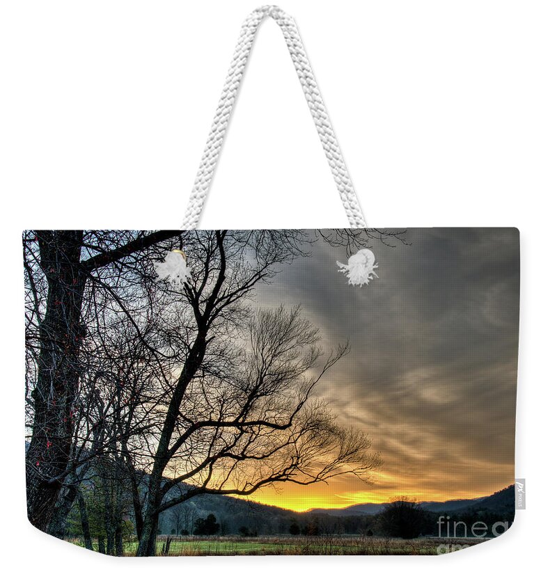 Cades Weekender Tote Bag featuring the photograph Daybreak in The Cove by Douglas Stucky