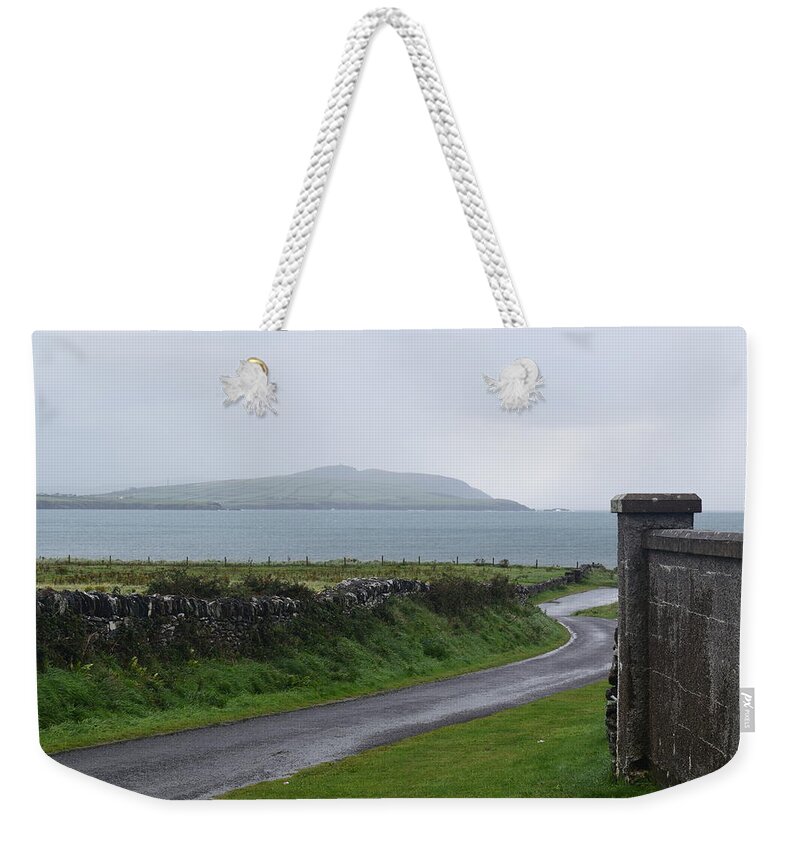 Ireland Weekender Tote Bag featuring the photograph Dingle Beach View by Curtis Krusie