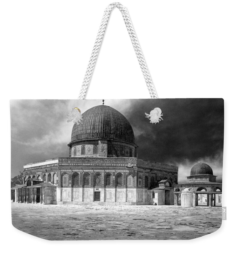Jerusalem Weekender Tote Bag featuring the photograph Dome of the Rock - Jerusalem by Munir Alawi