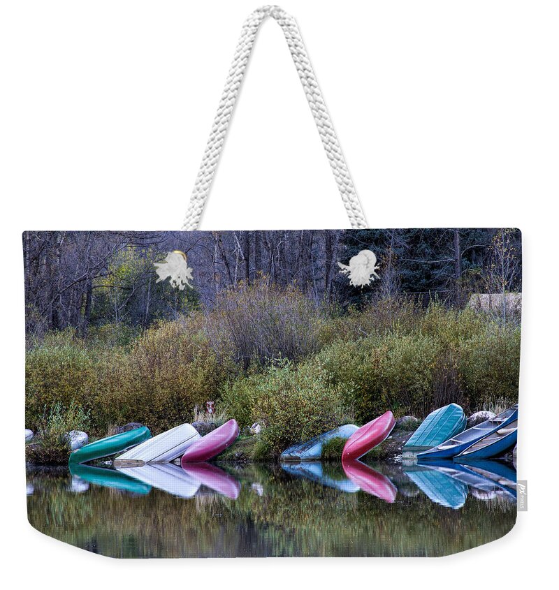  Row Boat Weekender Tote Bag featuring the photograph Downtime at Beaver Lake by Alana Thrower