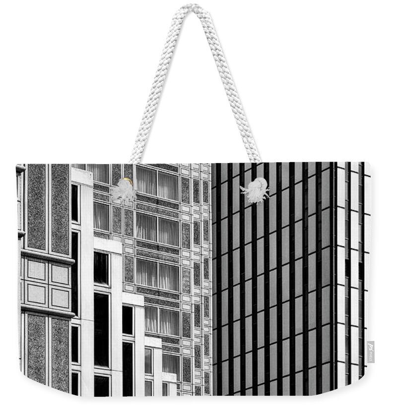 Pittsburgh Weekender Tote Bag featuring the photograph Downtown Pittsburgh Architecture Design - Black and White by Mitch Spence