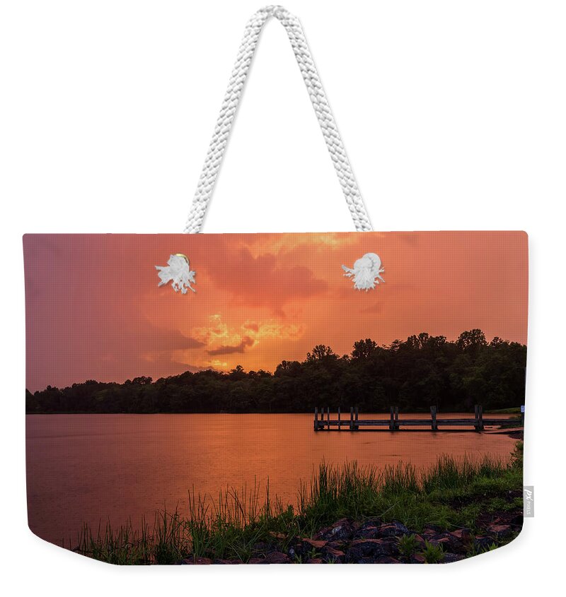 D Fa 28-105 Weekender Tote Bag featuring the photograph Fiery Sunset Over Lake by Lori Coleman