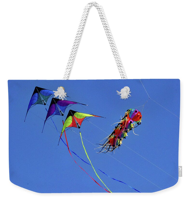 Kites Weekender Tote Bag featuring the photograph Fighting Kites 1 by Jerry Griffin