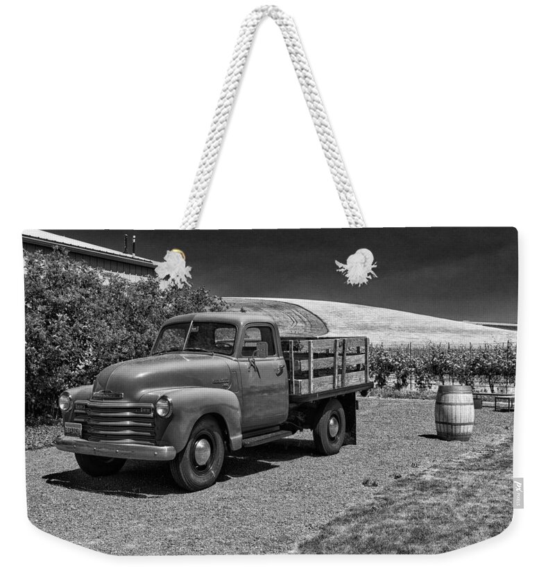Washington Weekender Tote Bag featuring the photograph Flat Bed Chevrolet Truck DSC05135 by Greg Kluempers