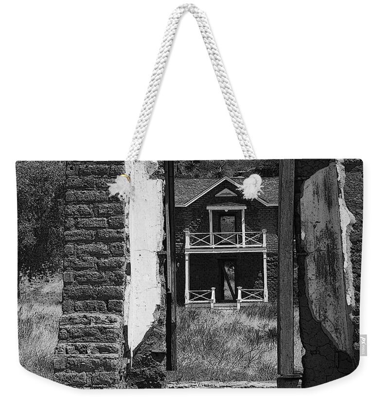 Ft Davis Weekender Tote Bag featuring the photograph Fort Davis by Kerry Beverly