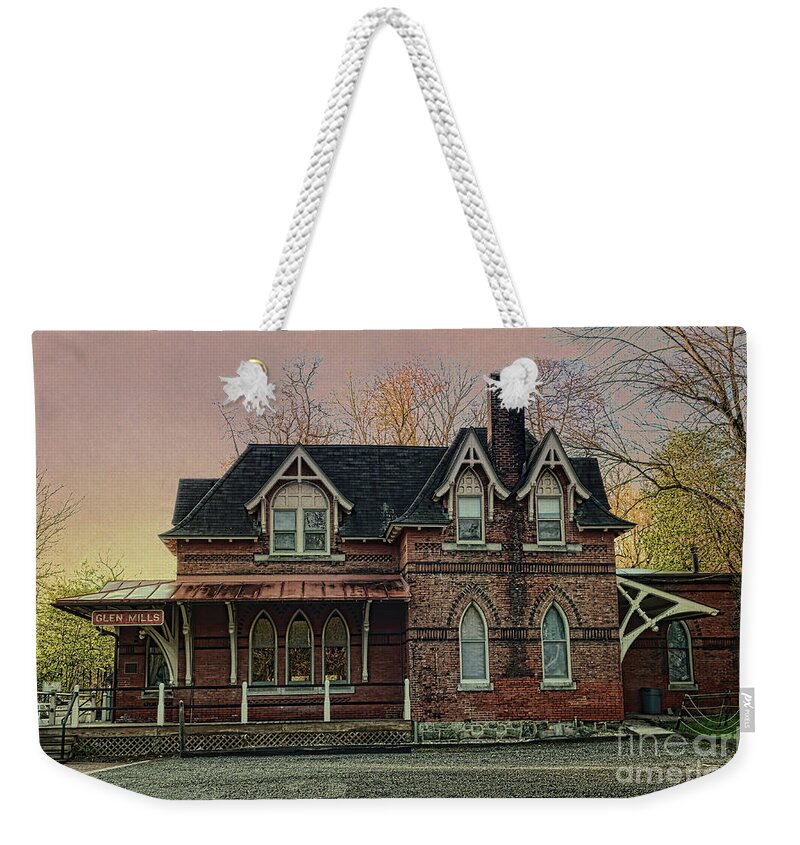 Glen Weekender Tote Bag featuring the photograph Glen Mill Train Station by Judy Wolinsky