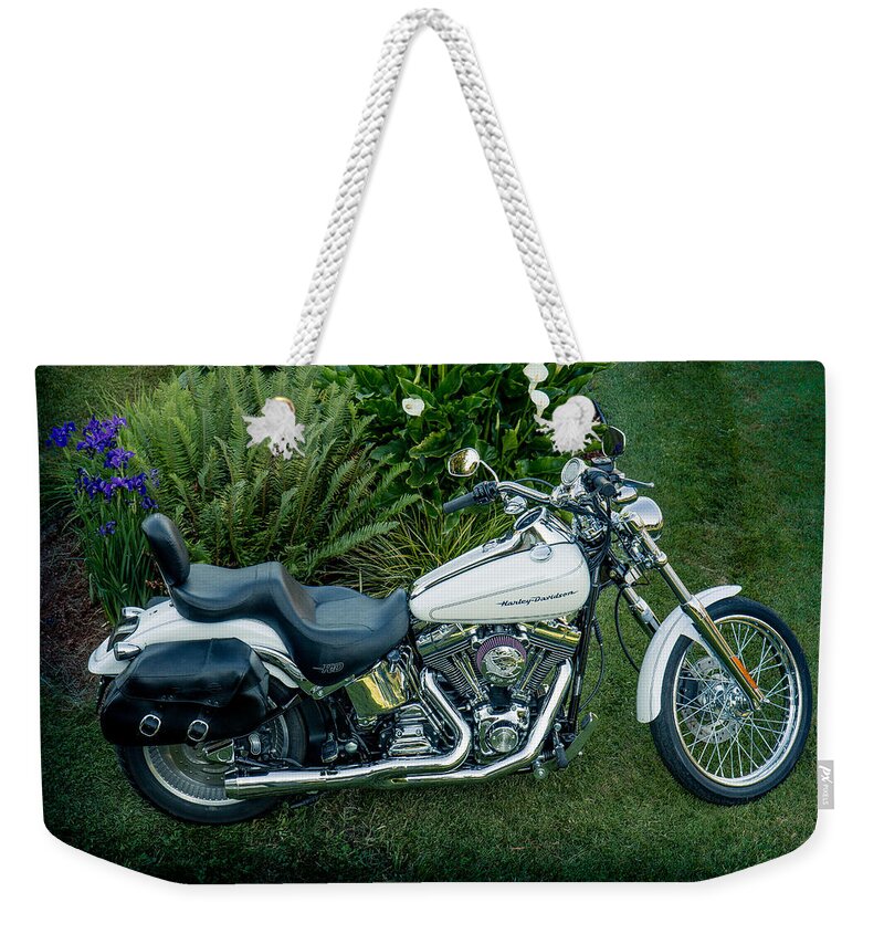Motorcycle Weekender Tote Bag featuring the photograph Harley-Davidson Softail Deuce 2004 by E Faithe Lester