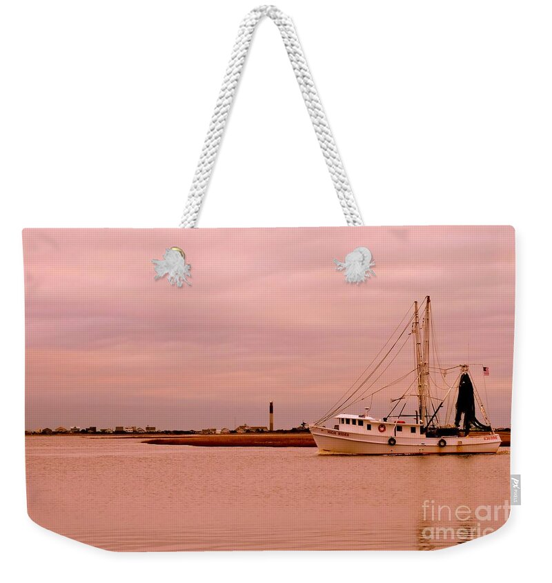 Art Weekender Tote Bag featuring the photograph High Rider by Shelia Kempf