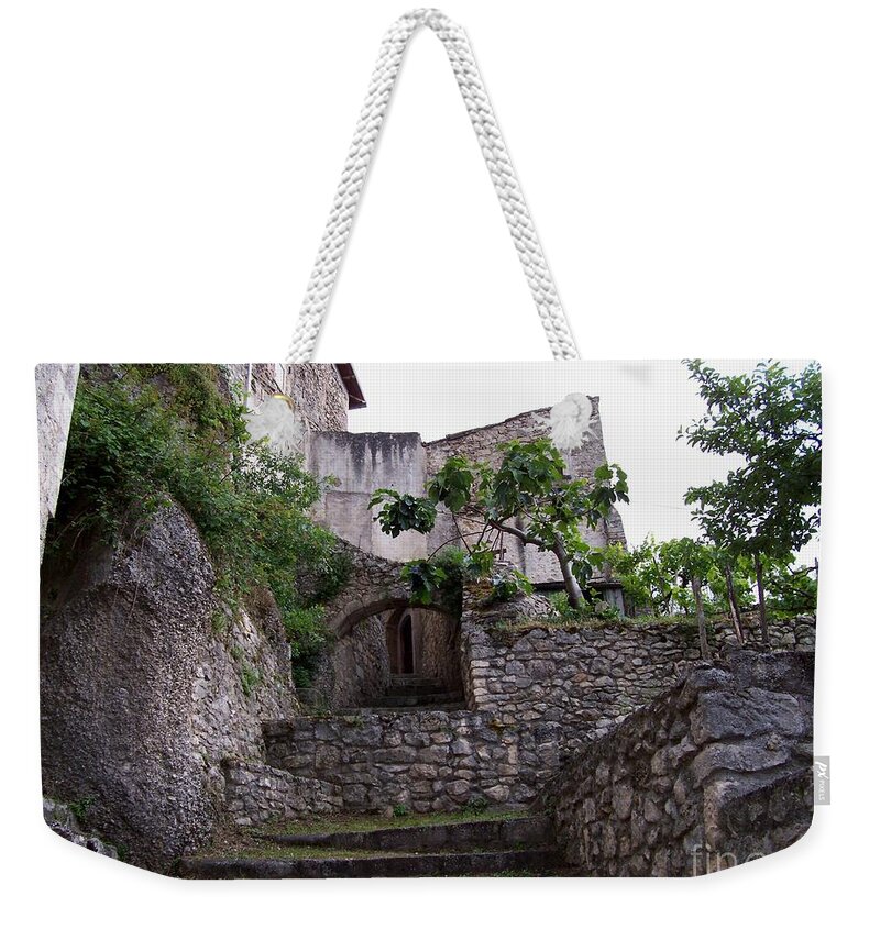 Old House Weekender Tote Bag featuring the photograph House in Capestrano by Judy Kirouac