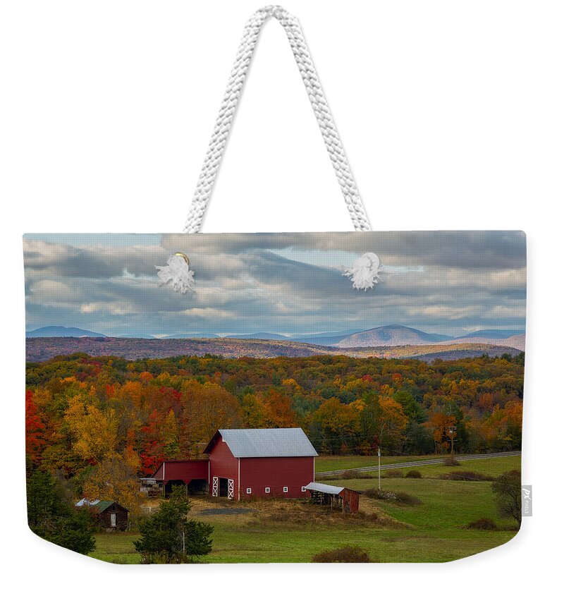 Autumn Weekender Tote Bag featuring the photograph Hudson Valley NY Fall Colors by Susan Candelario