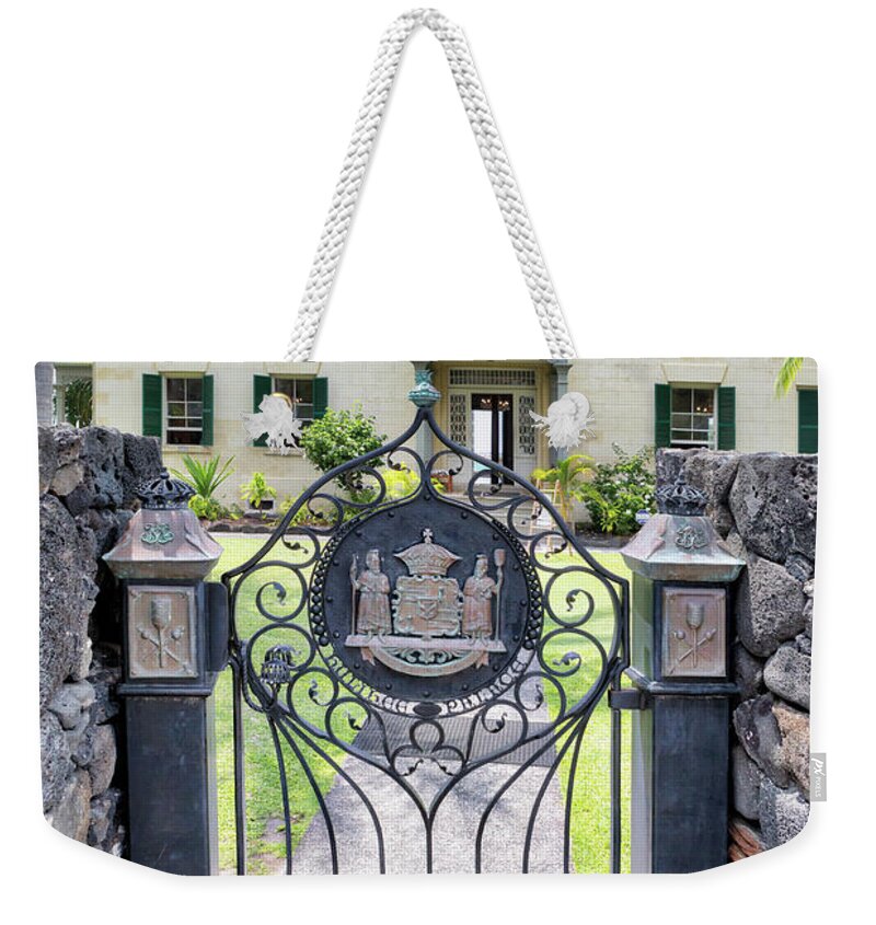 Hulihee Palace Weekender Tote Bag featuring the photograph Hulihe'e Palace Gate by Susan Rissi Tregoning