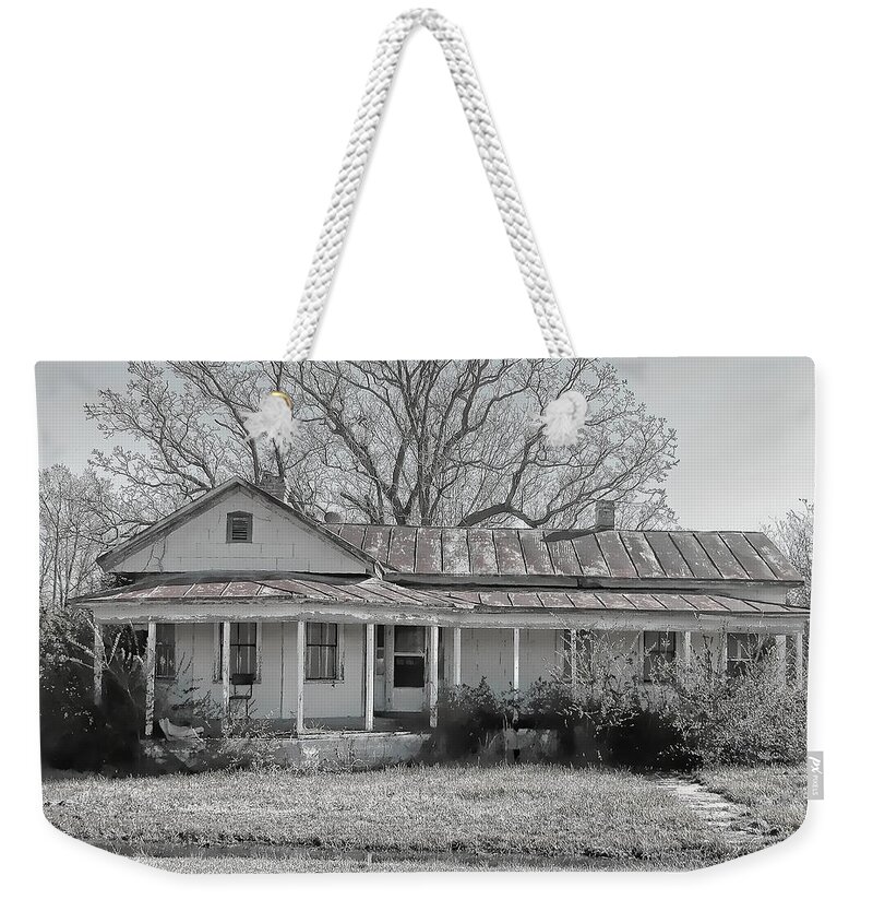 Victor Montgomery Weekender Tote Bag featuring the photograph If Walls Could Talk by Vic Montgomery