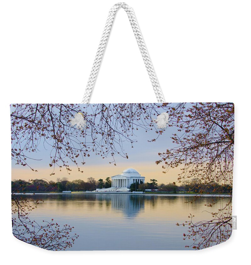 Jefferson Weekender Tote Bag featuring the photograph Jefferson Memorial in Spring by Bill Cannon