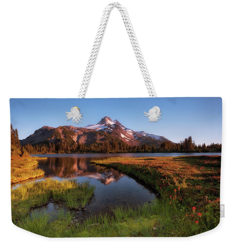 Sunset Weekender Tote Bag featuring the photograph Jefferson Park by Andrew Kumler