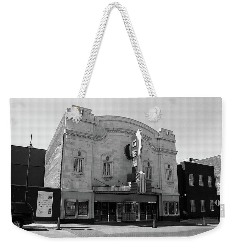 18th Weekender Tote Bag featuring the photograph Kansas City - Gem Theater BW by Frank Romeo