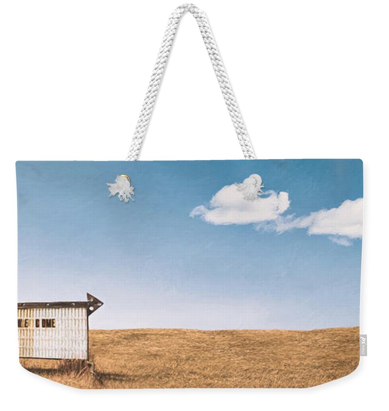 Scott Norris Photography Weekender Tote Bag featuring the photograph Lamp-Lite Motel by Scott Norris