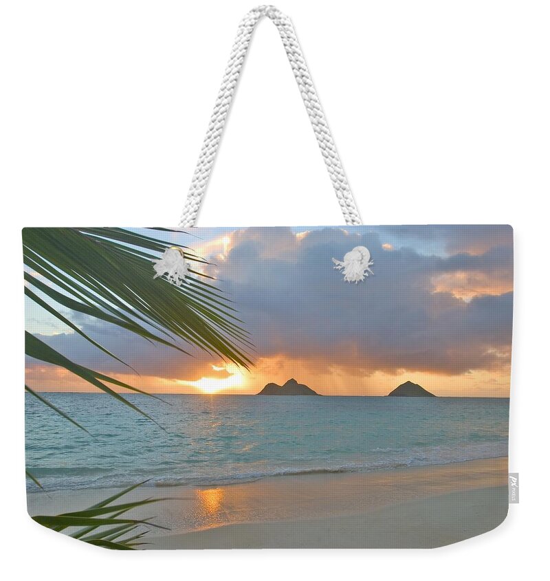Beach Weekender Tote Bag featuring the photograph Lanikai Sunrise by Tomas del Amo - Printscapes