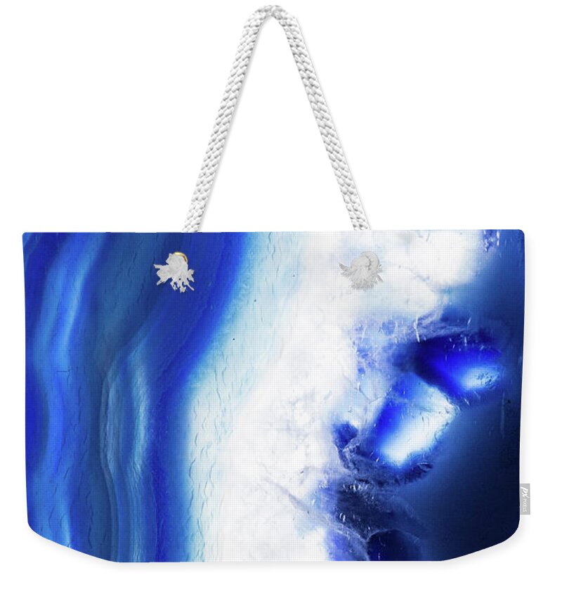 Quartz Weekender Tote Bag featuring the photograph Level-1 by Ryan Weddle