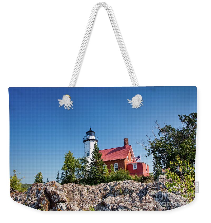 Michigan Lighthouse Weekender Tote Bag featuring the photograph Lighthouse Eagle Harbor Lake Superior -6533 by Norris Seward