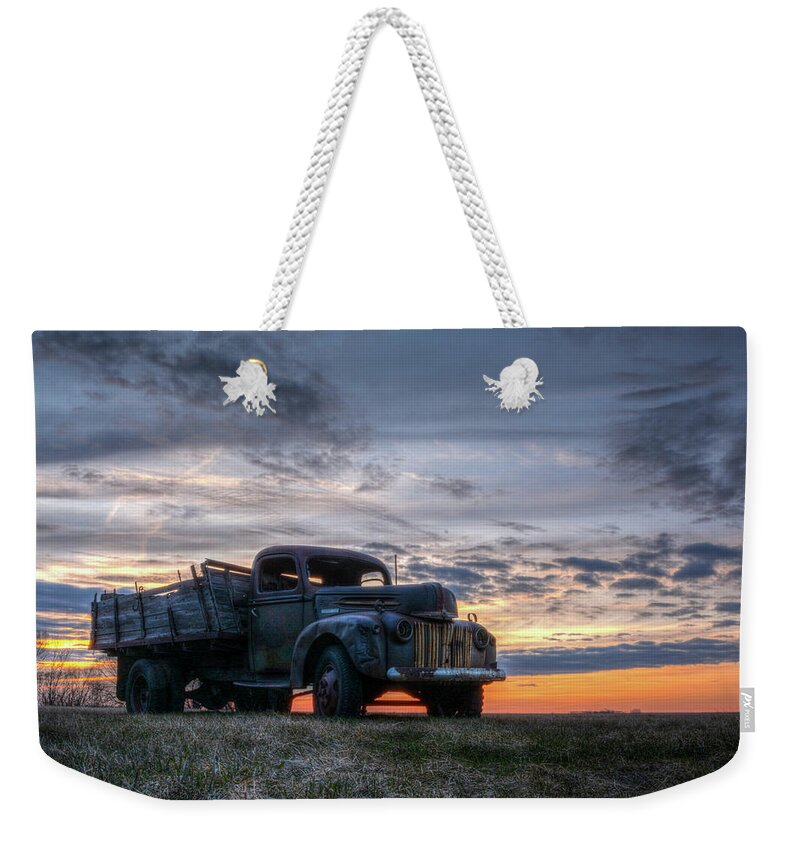  Weekender Tote Bag featuring the photograph Long Day by Jim Figgins