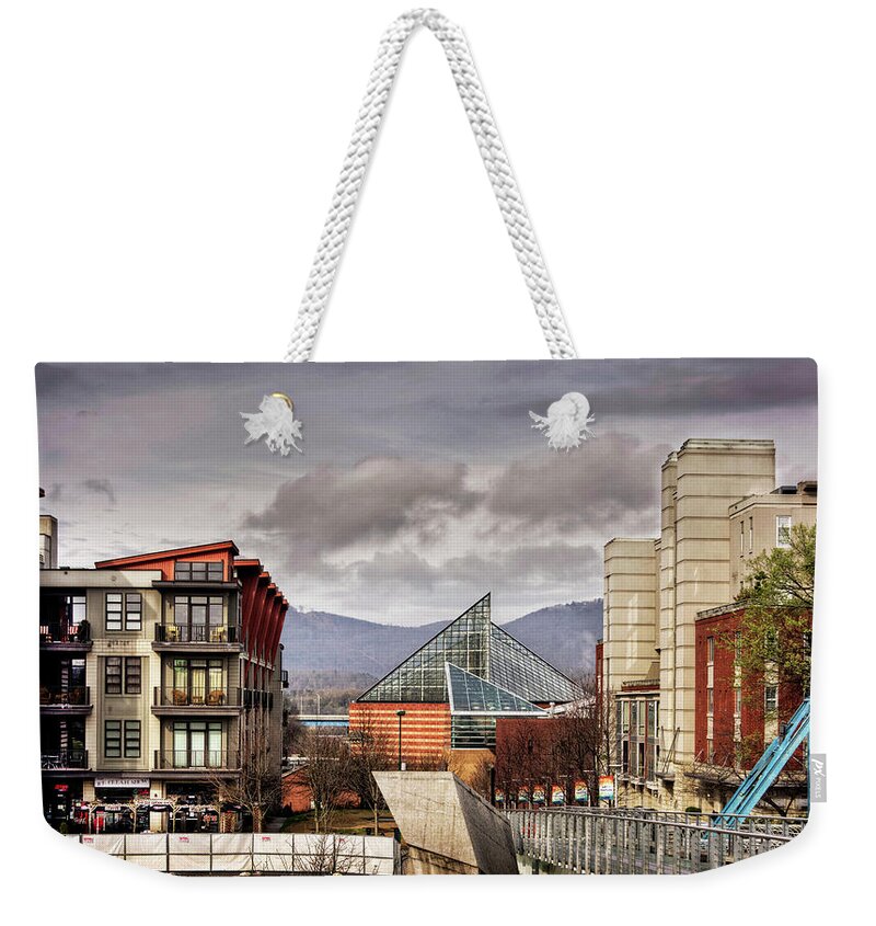 Tennessee Aquarium Weekender Tote Bag featuring the photograph Looking Toward The Tennessee Aquarium by Greg and Chrystal Mimbs