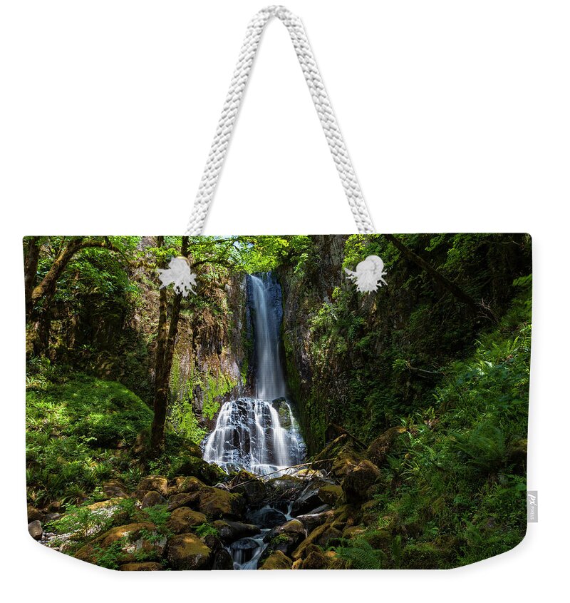 Lower Kentucky Falls Weekender Tote Bag featuring the photograph Lower Kentucky Falls by Rick Pisio